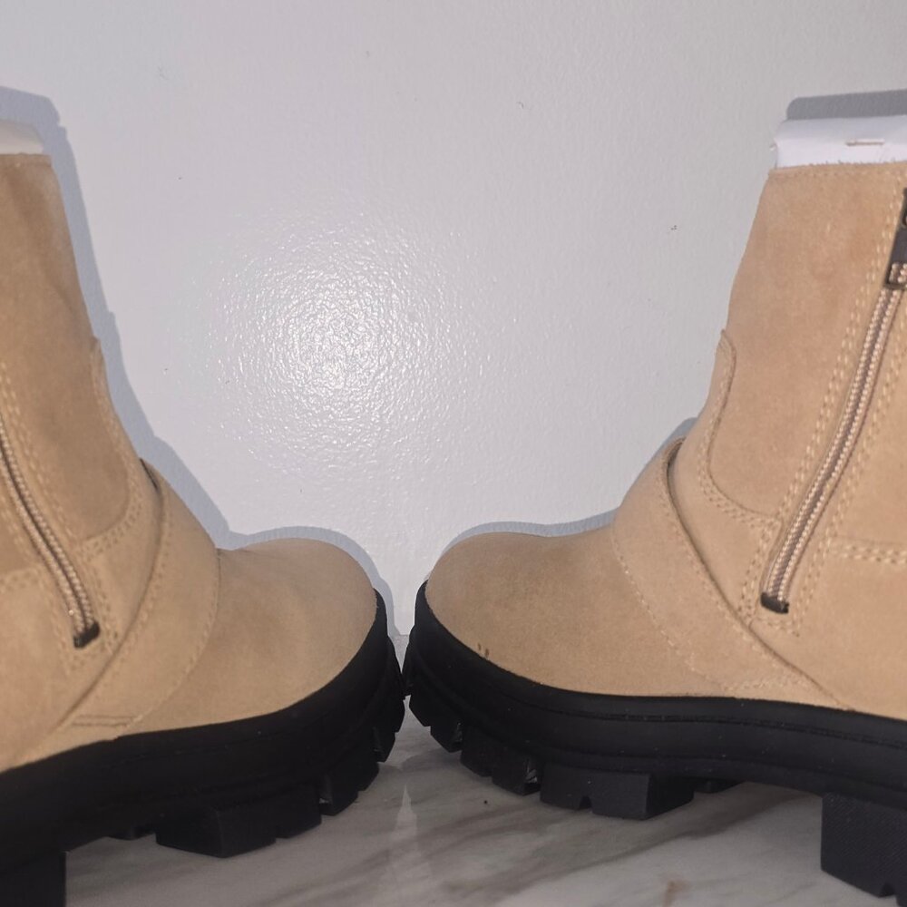 UGG Women's Tan Ankle Boots - Picture 5 of 5